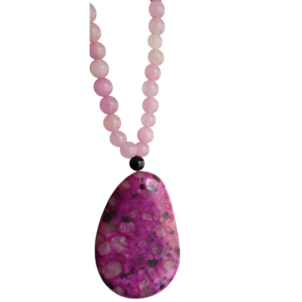 Vintage Pink and Black Mottled Large Stone Pendant Rhodonite Beads Choker Boho